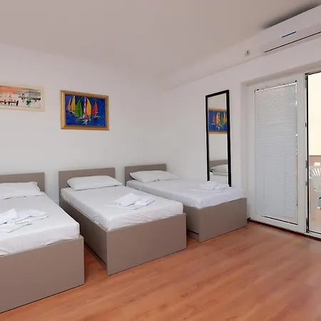 Apartments Peris Resort Novalja Exterior photo