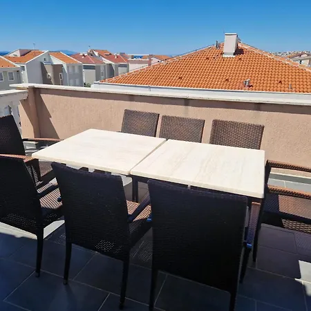 Apartments Peris Resort Novalja Exterior photo
