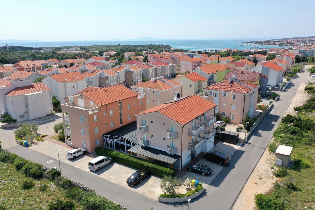 Apartment Peris *