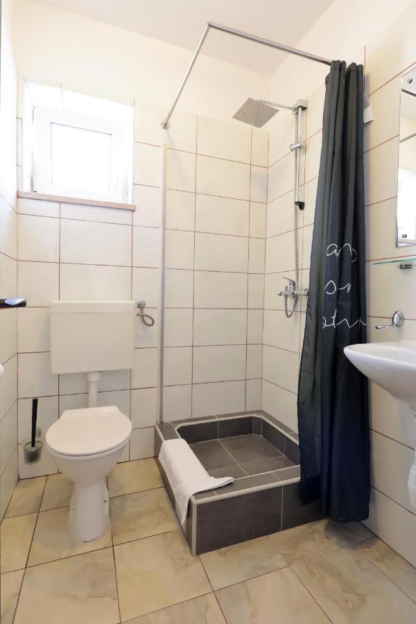 Peris Apartment Novalja