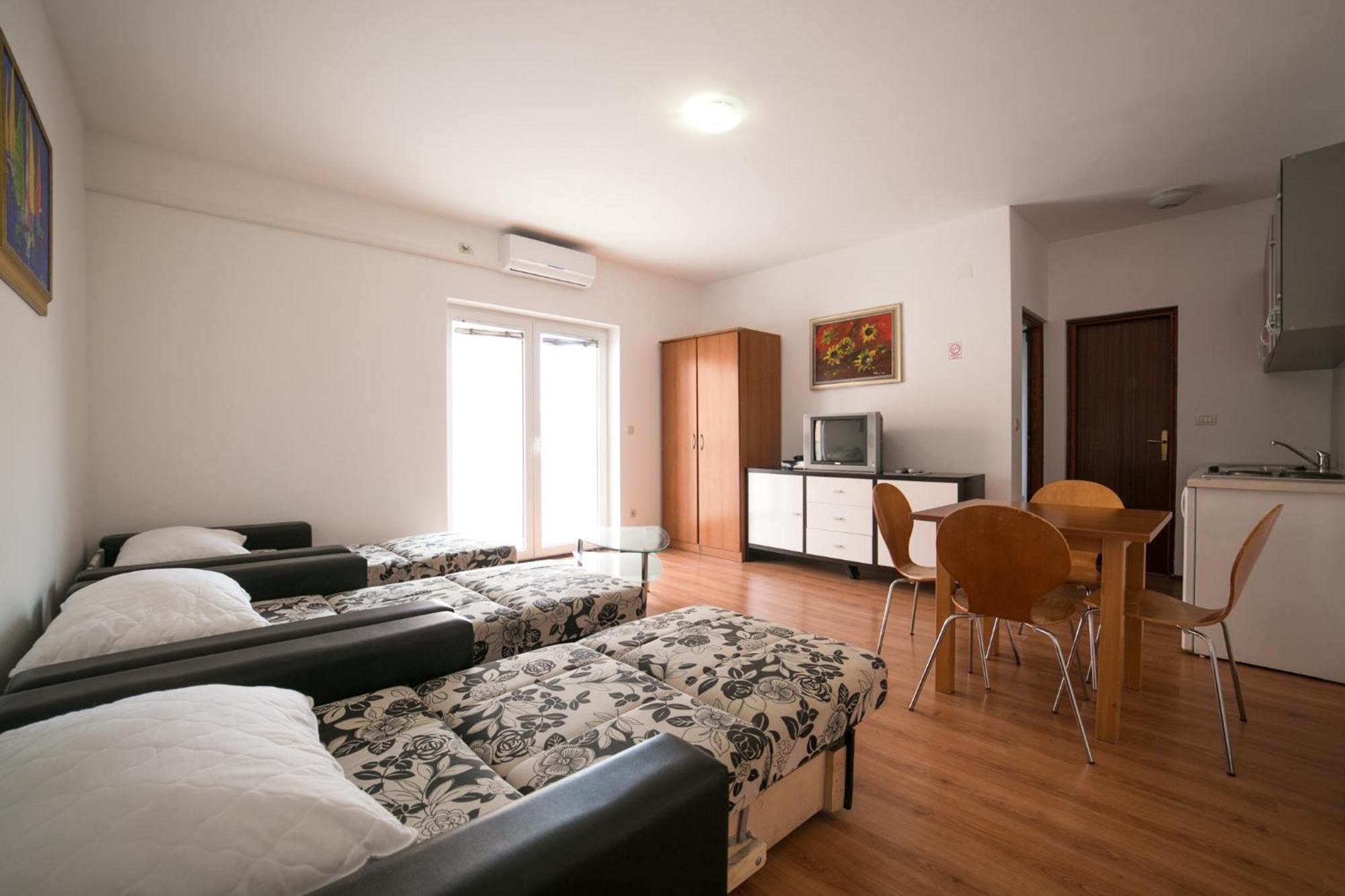 Apartment Peris *