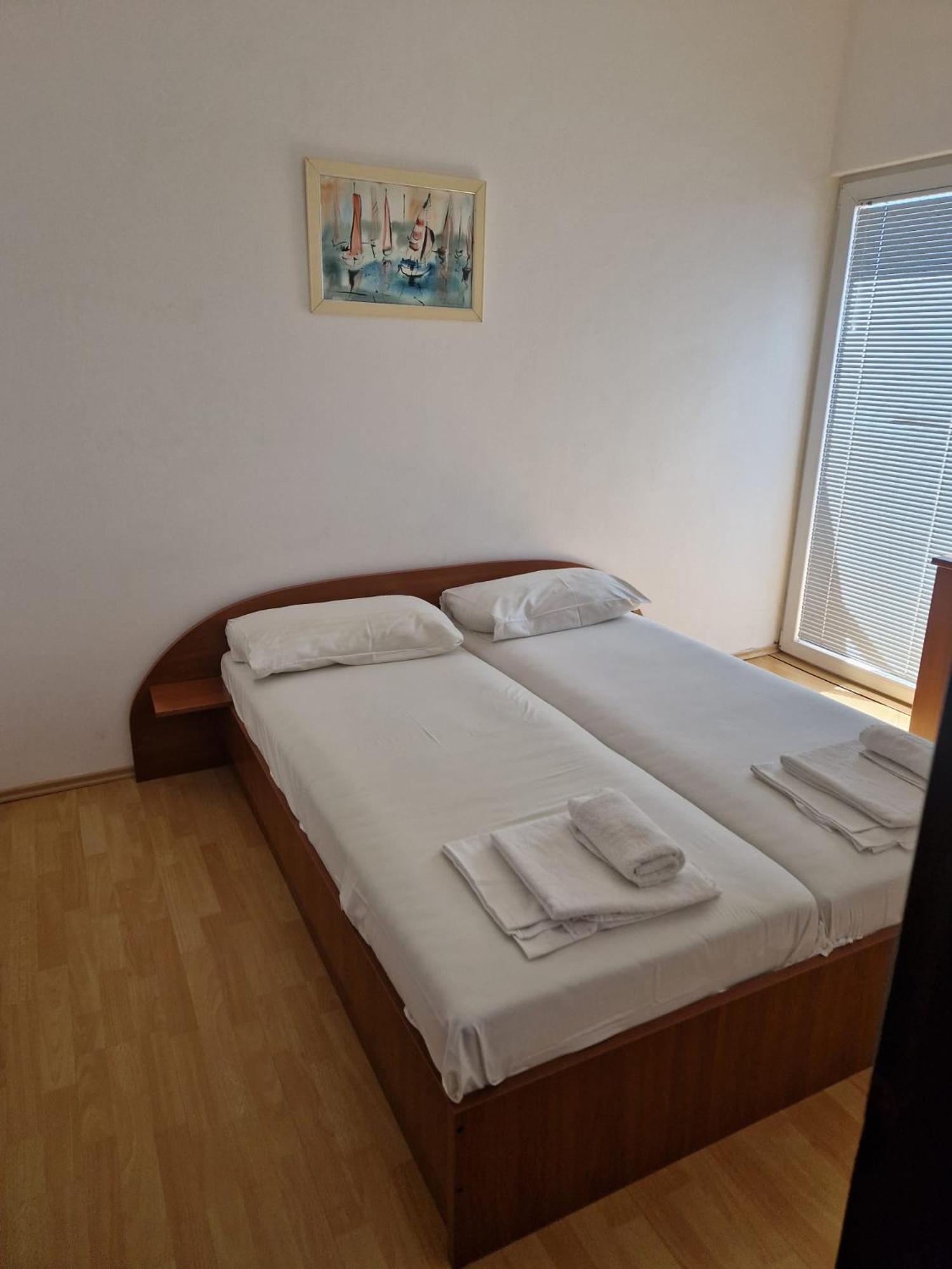 Peris Apartment *