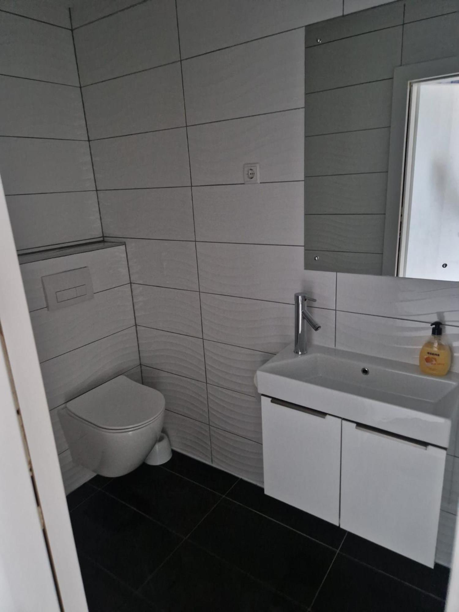 Apartment Peris Novalja