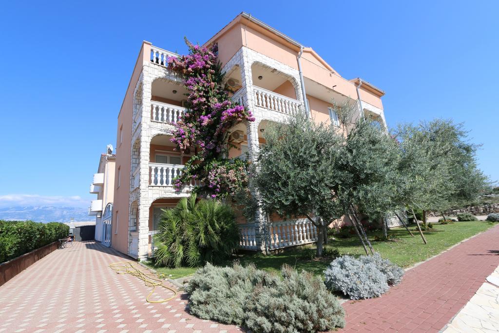 Apartment Peris *